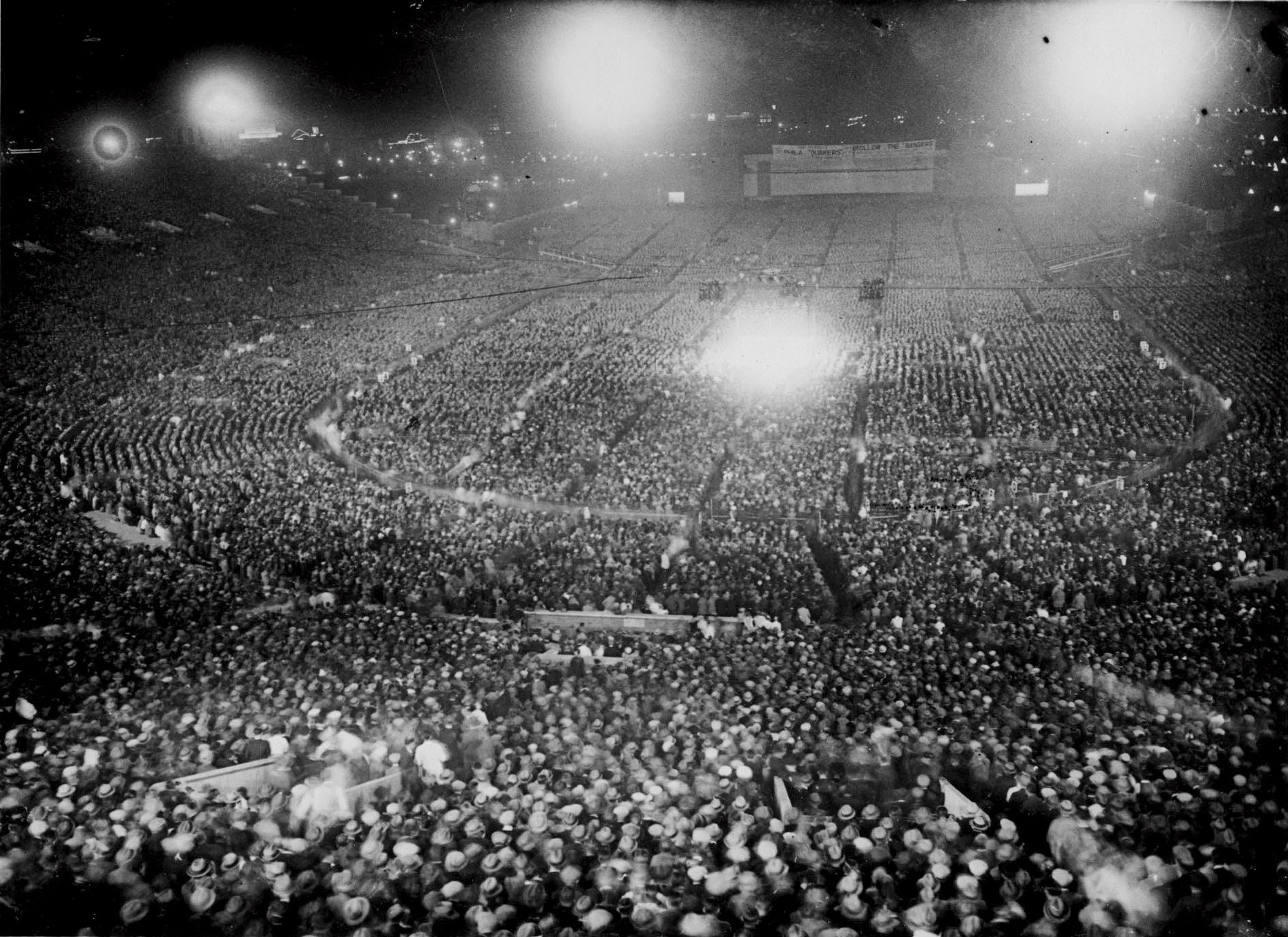 Crowd shot of Dempsey-Tunney at the Sesquicentennial stadium in 1926